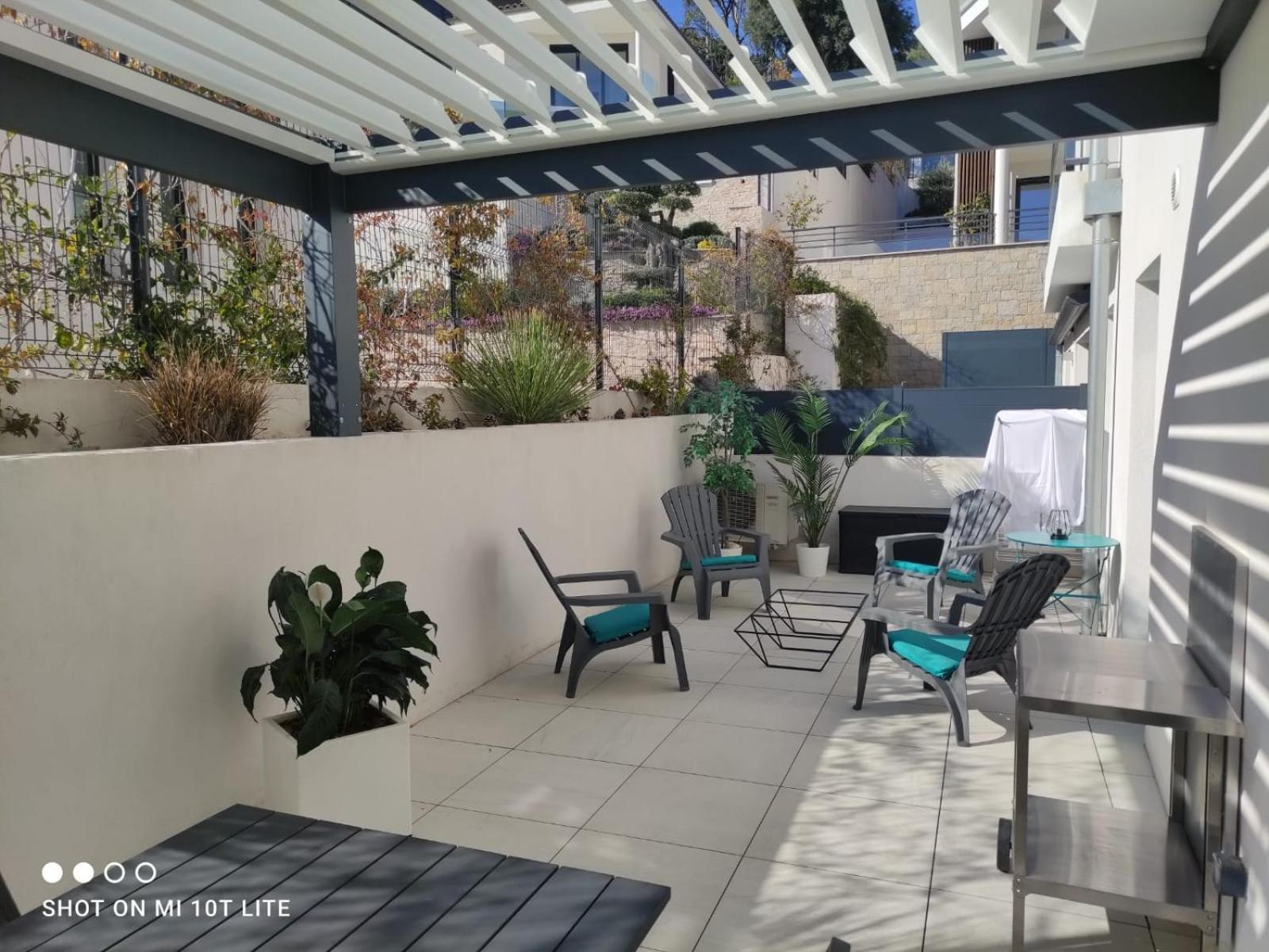 شقة O Fil De L'Eau Bandol - App A05 - T3 Avec Jardin Et Terrasse المظهر الخارجي الصورة